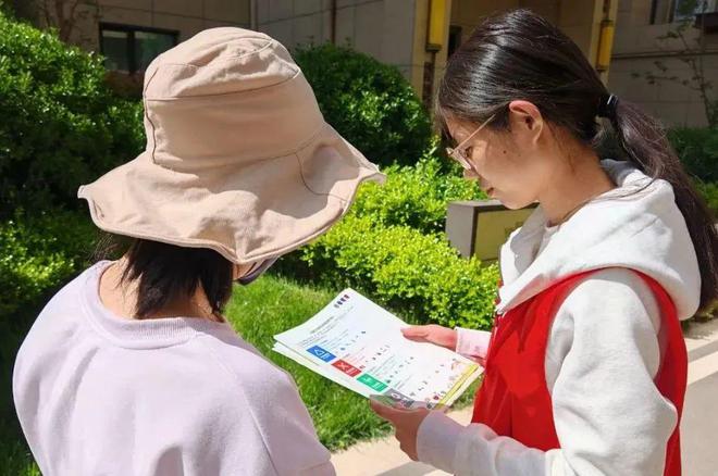 青島西海岸新區“青年風采展現月” 文明旅游新風尚，青春力量繪就山海新畫卷